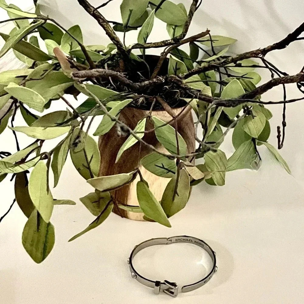 Michael Kors Astor Silver Buckle Bracelet With Studs Hinge Closure 2 adjustments - Picture 16 of 16